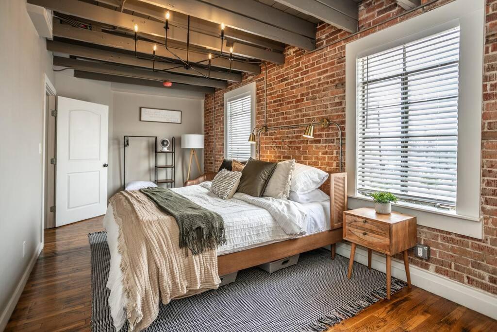The Loft At 113 - Gateway To The North Texas Hill Country Lejlighed Muenster Eksteriør billede